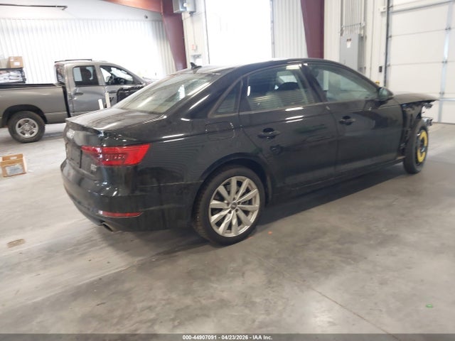 44907091 :رقم المزاد ، WAUANAF4XHN001206 vin ، 2017 Audi A4 2.0t Premium مزاد بيع