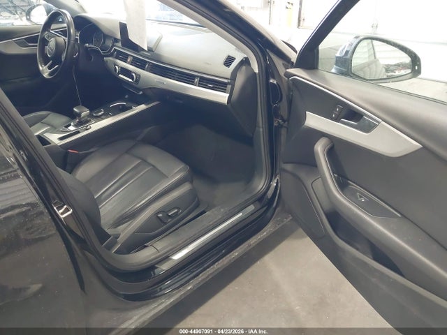 44907091 :رقم المزاد ، WAUANAF4XHN001206 vin ، 2017 Audi A4 2.0t Premium مزاد بيع
