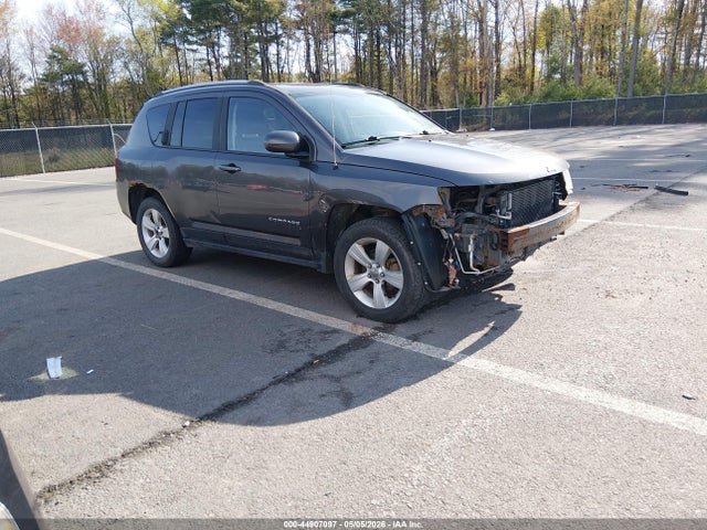 Продажа на аукционе авто 2017 Jeep Compass Latitude 4x4, vin: 1C4NJDEB6HD175751, номер лота: 44907097