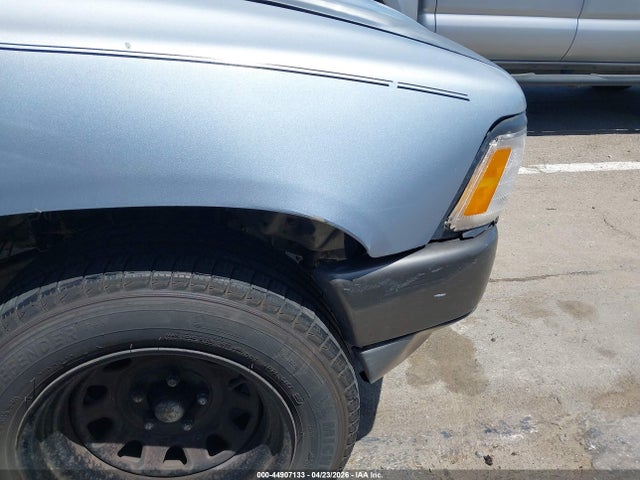 1989 Toyota Pickup 1/2 Ton Sht Wheelbase Dlx მანქანა იყიდება აუქციონზე, vin: JT4RN81P5K5041183, აუქციონის ნომერი: 44907133