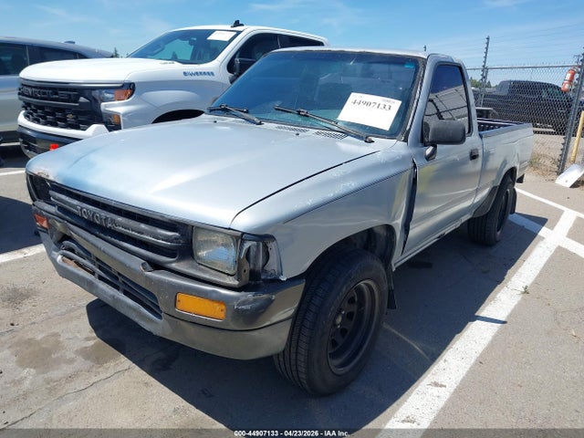 1989 Toyota Pickup 1/2 Ton Sht Wheelbase Dlx მანქანა იყიდება აუქციონზე, vin: JT4RN81P5K5041183, აუქციონის ნომერი: 44907133