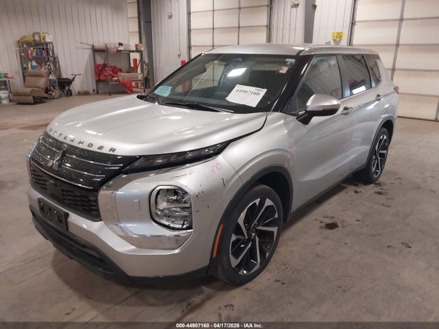 2022 Mitsubishi Outlander Es 2.5 S-awc მანქანა იყიდება აუქციონზე, vin: JA4J4TA89NZ015883, აუქციონის ნომერი: 44907160