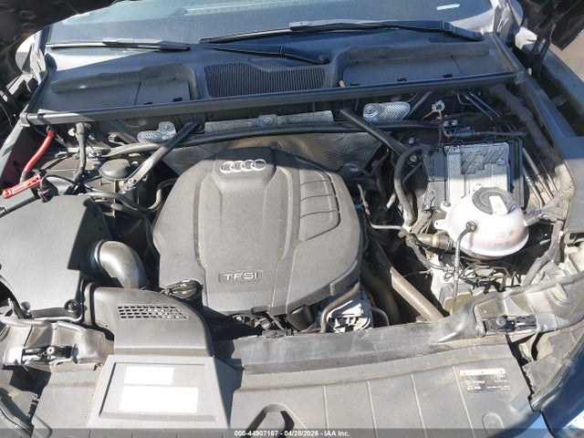 WA1CNAFY4J2234319 Audi Q5 2.0t Premium/2.0t Tech Premium