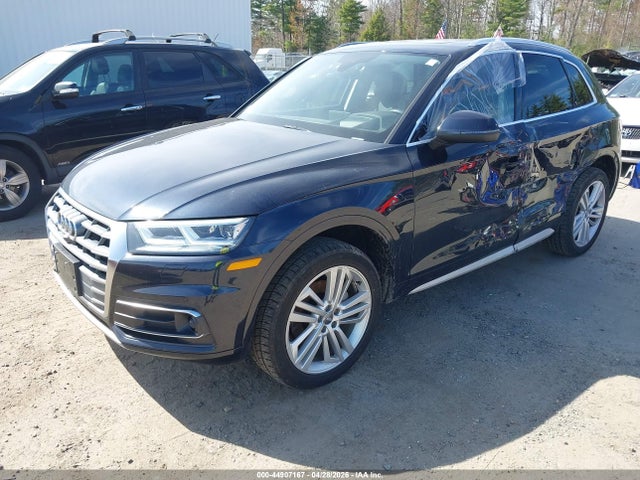 WA1CNAFY4J2234319 Audi Q5 2.0t Premium/2.0t Tech Premium