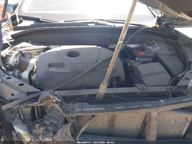 2021 Volvo Xc60 T5 Momentum მანქანა იყიდება აუქციონზე, vin: YV4102RK7M1868806, აუქციონის ნომერი: 44907171