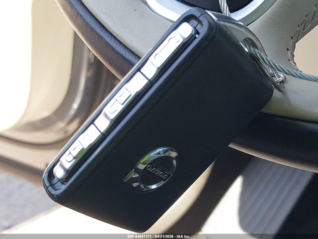 2021 Volvo Xc60 T5 Momentum მანქანა იყიდება აუქციონზე, vin: YV4102RK7M1868806, აუქციონის ნომერი: 44907171