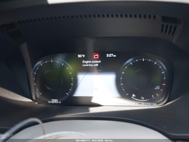 2021 Volvo Xc60 T5 Momentum მანქანა იყიდება აუქციონზე, vin: YV4102RK7M1868806, აუქციონის ნომერი: 44907171