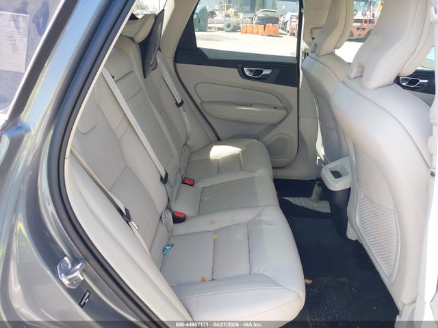 2021 Volvo Xc60 T5 Momentum მანქანა იყიდება აუქციონზე, vin: YV4102RK7M1868806, აუქციონის ნომერი: 44907171