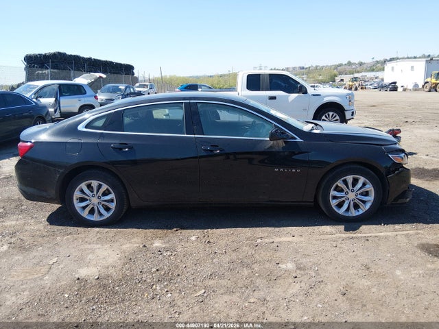 1G1ZD5ST9RF114758 Chevrolet Malibu Fwd 1lt