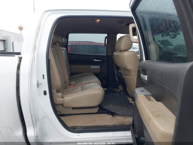2008 Toyota Tundra Limited 5.7l V8 მანქანა იყიდება აუქციონზე, vin: 5TFDV58168X070957, აუქციონის ნომერი: 44907186