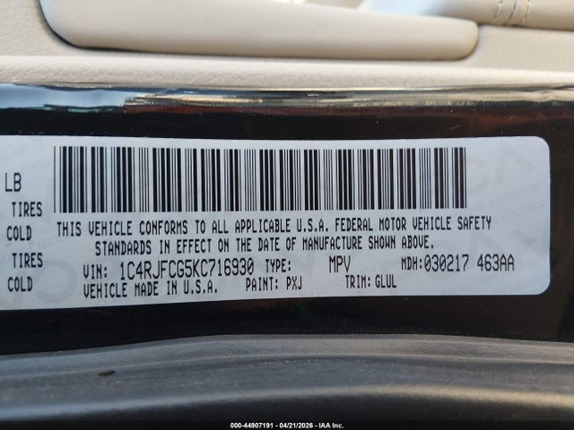 1C4RJFCG5KC716930 Jeep Grand Cherokee Overland 4x4
