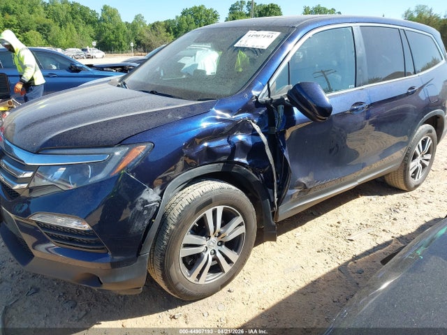 Продажа на аукционе авто 2016 Honda Pilot Ex-l, vin: 5FNYF6H61GB072642, номер лота: 44907193