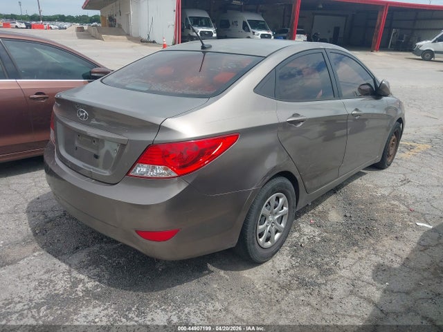 2013 Hyundai Accent Gls მანქანა იყიდება აუქციონზე, vin: KMHCT4AEXDU449296, აუქციონის ნომერი: 44907199