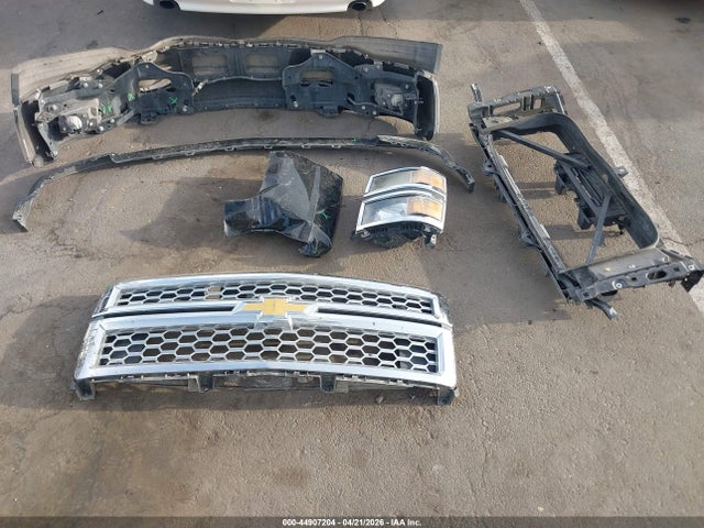Продажа на аукционе авто 2015 Chevrolet Silverado 1500 1lt, vin: 1GCRCREC7FZ220522, номер лота: 44907204