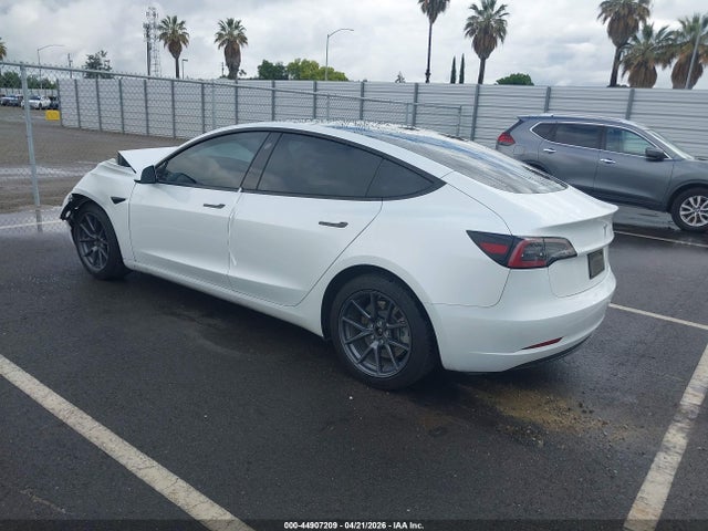Продажа на аукционе авто 2023 Tesla Model 3 Rear-wheel Drive, vin: 5YJ3E1EA1PF580294, номер лота: 44907209