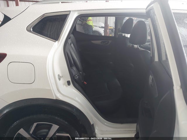 2020 Nissan Rogue Sport Sl Awd Xtronic Cvt მანქანა იყიდება აუქციონზე, vin: JN1BJ1CW5LW643461, აუქციონის ნომერი: 44907211