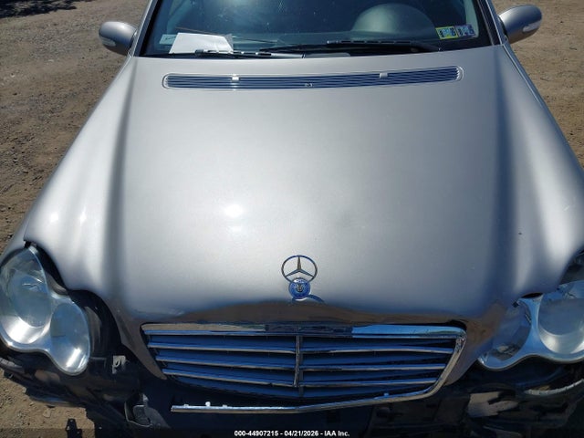 Продаж на аукціоні авто 2005 Mercedes-benz C 240 Luxury 4matic, vin: WDBRF81J75F589711, номер лоту: 44907215