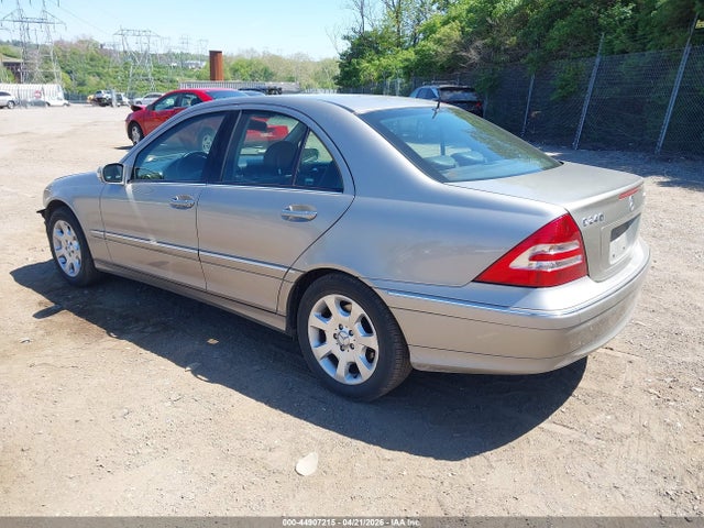 Продаж на аукціоні авто 2005 Mercedes-benz C 240 Luxury 4matic, vin: WDBRF81J75F589711, номер лоту: 44907215