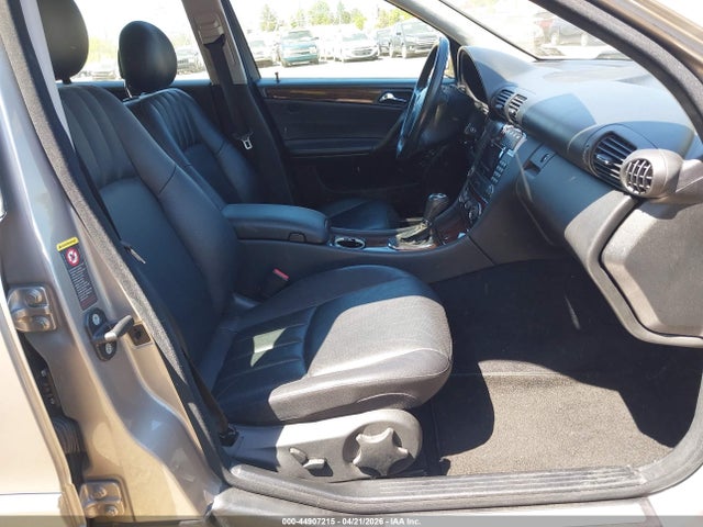 Продаж на аукціоні авто 2005 Mercedes-benz C 240 Luxury 4matic, vin: WDBRF81J75F589711, номер лоту: 44907215