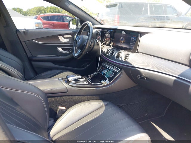 2017 MERCEDES-BENZ E 300 WDDZF4JBXHA061378 Photo 4