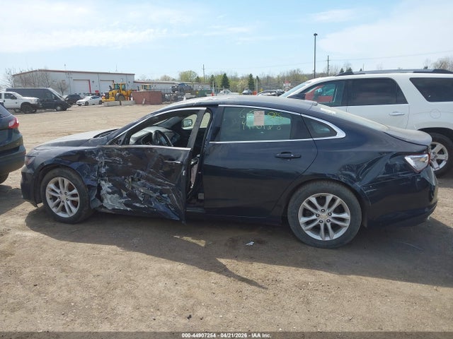 2017 Chevrolet Malibu 1lt მანქანა იყიდება აუქციონზე, vin: 1G1ZE5ST4HF107468, აუქციონის ნომერი: 44907254