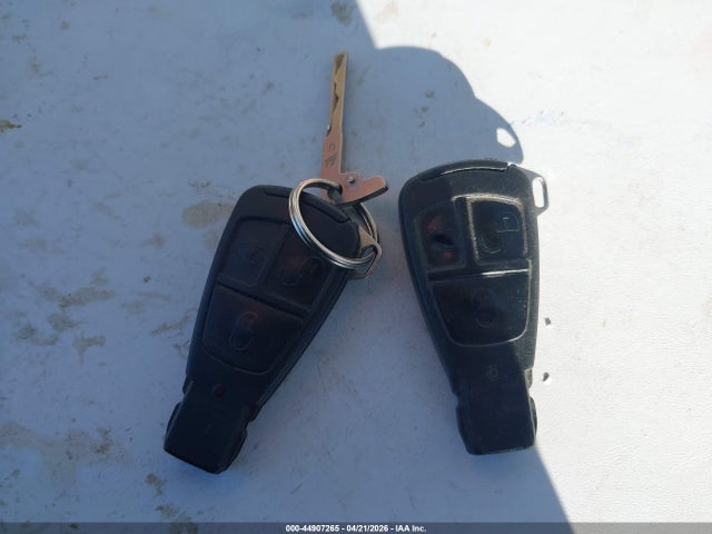 Продажа на аукционе авто 1999 Mercedes-benz E 430, vin: WDBJF70H5XA783319, номер лота: 44907265