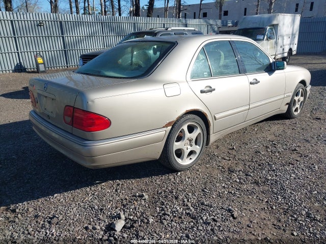 Продажа на аукционе авто 1999 Mercedes-benz E 430, vin: WDBJF70H5XA783319, номер лота: 44907265