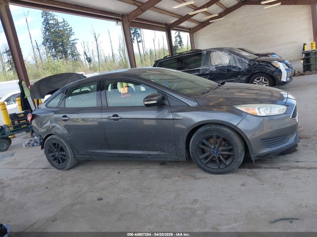 Ford FOCUS SE 2017 1FADP3FE1HL254026 Image 12