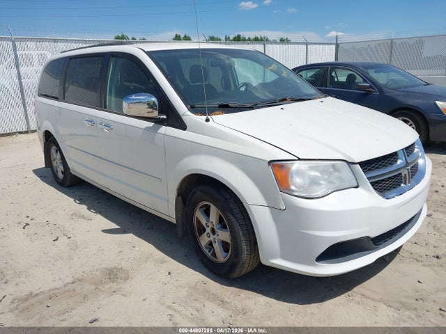 44907288 :رقم المزاد ، 2C4RDGCG1DR575863 vin ، 2013 Dodge Grand Caravan Sxt مزاد بيع