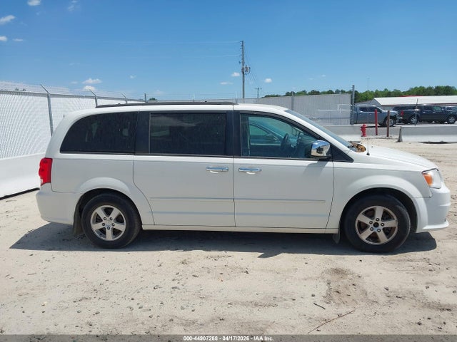 44907288 :رقم المزاد ، 2C4RDGCG1DR575863 vin ، 2013 Dodge Grand Caravan Sxt مزاد بيع
