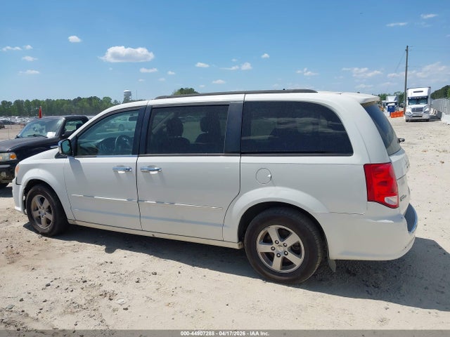 44907288 :رقم المزاد ، 2C4RDGCG1DR575863 vin ، 2013 Dodge Grand Caravan Sxt مزاد بيع