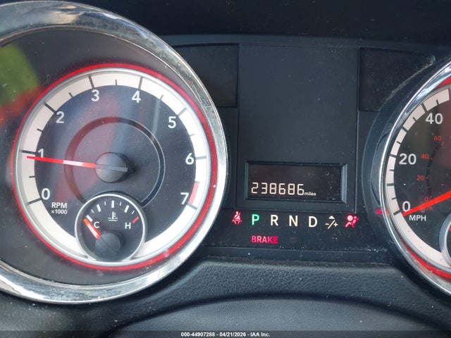 44907288 :رقم المزاد ، 2C4RDGCG1DR575863 vin ، 2013 Dodge Grand Caravan Sxt مزاد بيع