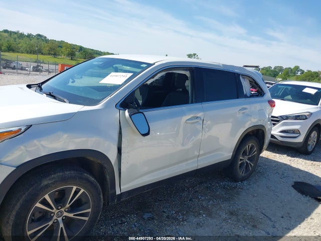 Aukcja sprzedaży 2019 Toyota Highlander Le, vin: 5TDZARFH6KS042386, numer aukcji: 44907293