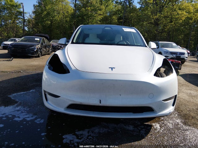 2023 Tesla Model Y Awd/long Range Dual Motor All-wheel Drive მანქანა იყიდება აუქციონზე, vin: 7SAYGDEE2PF839690, აუქციონის ნომერი: 44907298