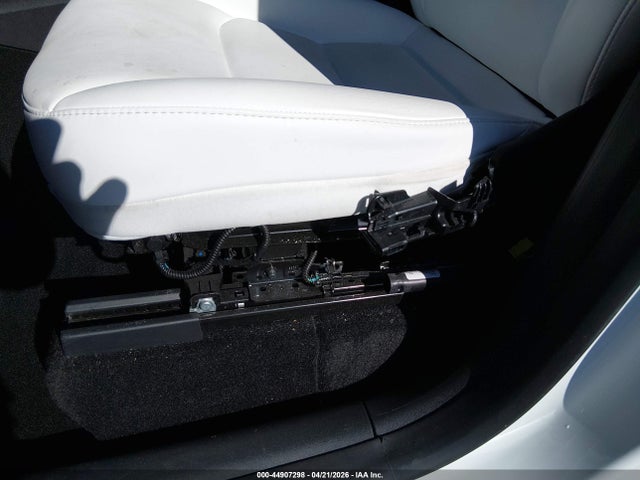 2023 Tesla Model Y Awd/long Range Dual Motor All-wheel Drive მანქანა იყიდება აუქციონზე, vin: 7SAYGDEE2PF839690, აუქციონის ნომერი: 44907298