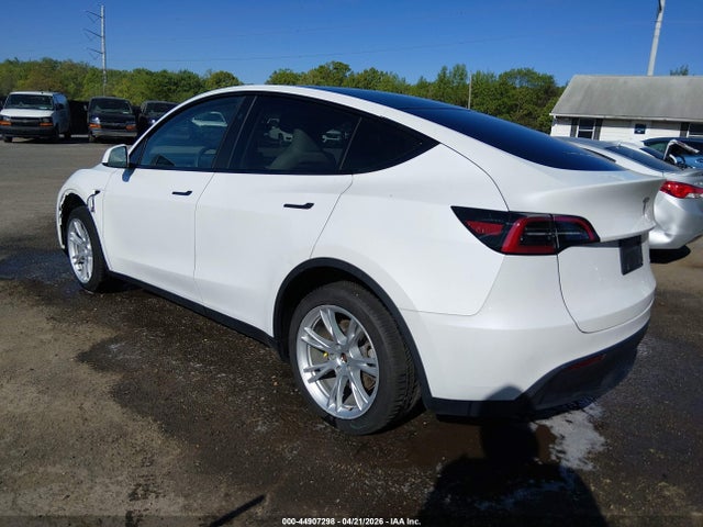 2023 Tesla Model Y Awd/long Range Dual Motor All-wheel Drive მანქანა იყიდება აუქციონზე, vin: 7SAYGDEE2PF839690, აუქციონის ნომერი: 44907298
