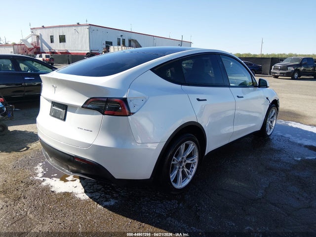 2023 Tesla Model Y Awd/long Range Dual Motor All-wheel Drive მანქანა იყიდება აუქციონზე, vin: 7SAYGDEE2PF839690, აუქციონის ნომერი: 44907298