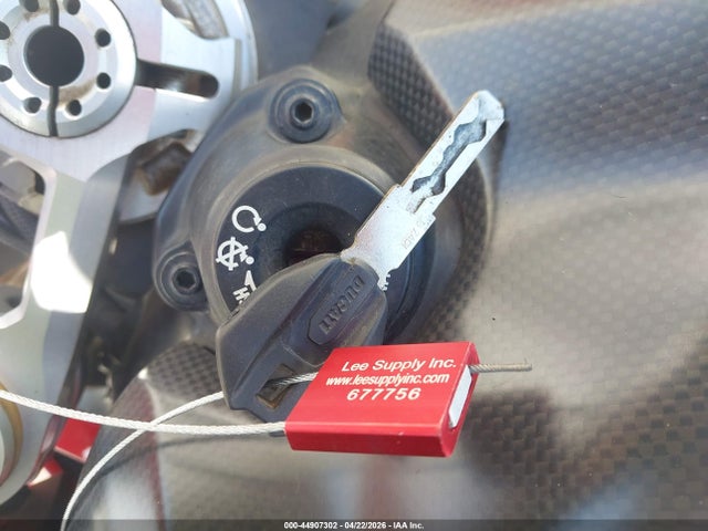 Ducati Panigale V4 R 2019 ZDMDAGSW8KB008593 Image 11