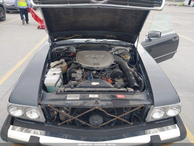 1986 Mercedes-benz 560 Sl მანქანა იყიდება აუქციონზე, vin: WDBBA48D1GA050221, აუქციონის ნომერი: 44907383