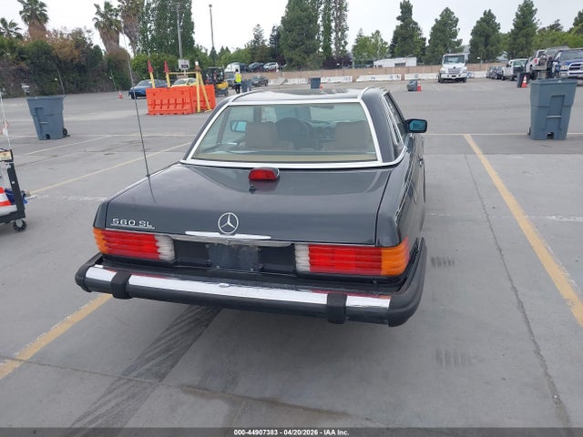 1986 Mercedes-benz 560 Sl მანქანა იყიდება აუქციონზე, vin: WDBBA48D1GA050221, აუქციონის ნომერი: 44907383
