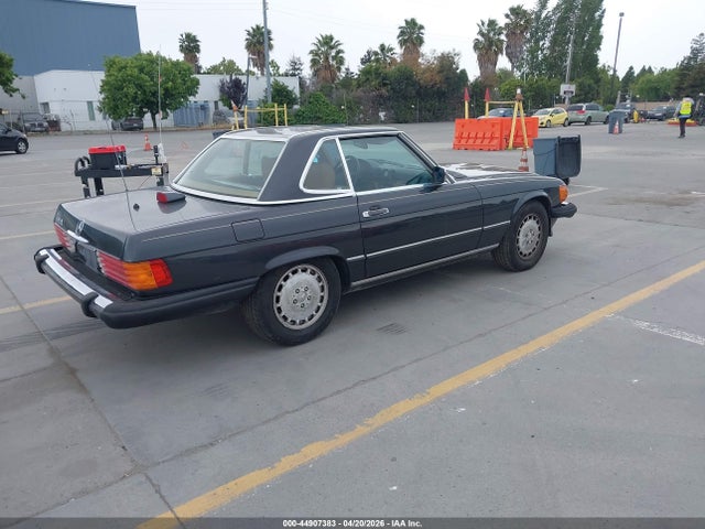1986 Mercedes-benz 560 Sl მანქანა იყიდება აუქციონზე, vin: WDBBA48D1GA050221, აუქციონის ნომერი: 44907383