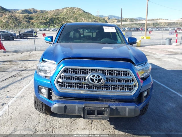Aukcja sprzedaży 2017 Toyota Tacoma Trd Off Road, vin: 5TFCZ5AN1HX104753, numer aukcji: 44907391
