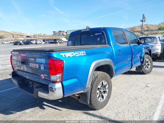 Aukcja sprzedaży 2017 Toyota Tacoma Trd Off Road, vin: 5TFCZ5AN1HX104753, numer aukcji: 44907391