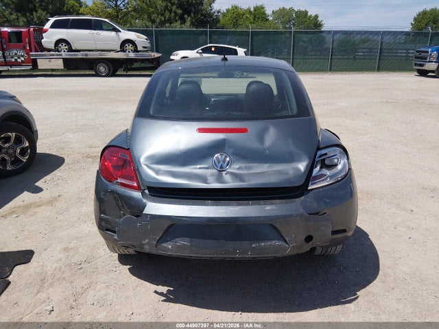 44907397 :رقم المزاد ، 3VWJP7AT8CM619008 vin ، 2012 Volkswagen Beetle 2.5l مزاد بيع