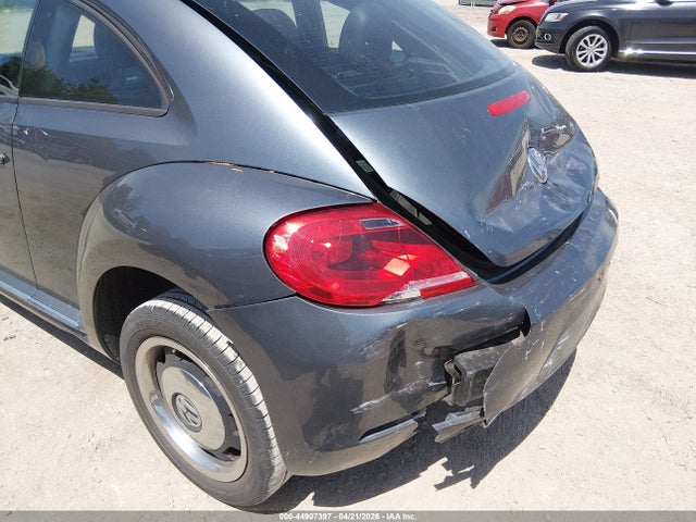 44907397 :رقم المزاد ، 3VWJP7AT8CM619008 vin ، 2012 Volkswagen Beetle 2.5l مزاد بيع