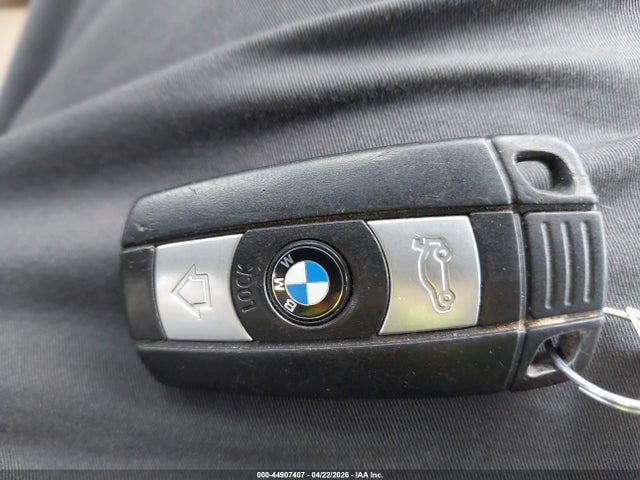 Продаж на аукціоні авто 2008 Bmw 328xi, vin: WBAVC73528KP37758, номер лоту: 44907407