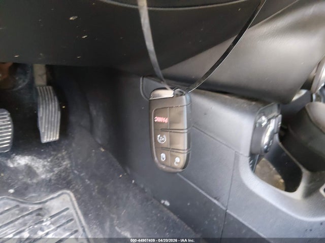 2016 Jeep Renegade Justice მანქანა იყიდება აუქციონზე, vin: ZACCJBBT6GPD38987, აუქციონის ნომერი: 44907409