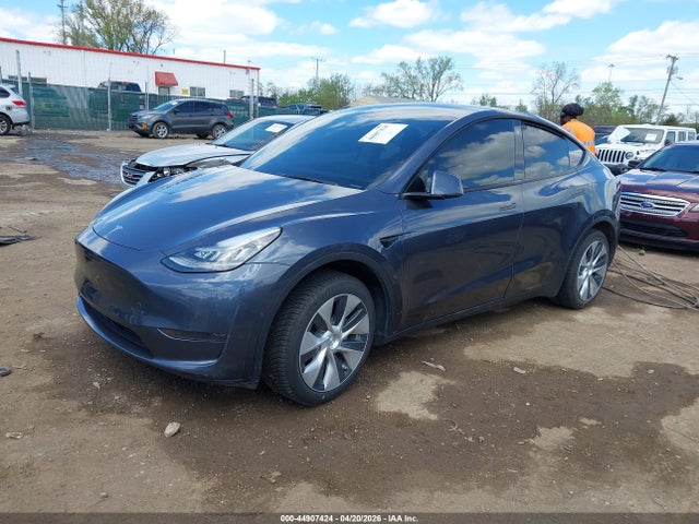 Продаж на аукціоні авто 2021 Tesla Model Y Standard Range Rear-wheel Drive, vin: 5YJYGDED0MF107395, номер лоту: 44907424