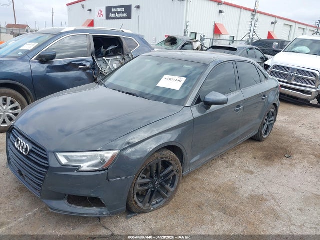 Продаж на аукціоні авто 2019 Audi A3 40 Premium/40 Titanium Premium, vin: WAUAUGFF9KA111122, номер лоту: 44907440