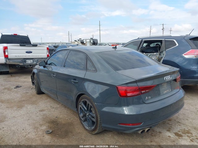 Продаж на аукціоні авто 2019 Audi A3 40 Premium/40 Titanium Premium, vin: WAUAUGFF9KA111122, номер лоту: 44907440